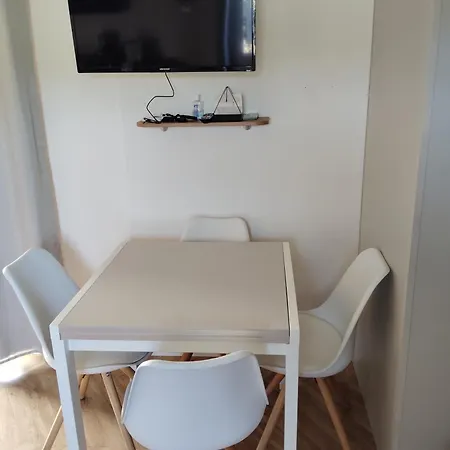 Fmlodge Mobilhome Evasion Campsite